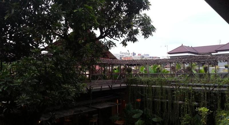 Rumah Turi Eco Boutique Hotel Surakarta  Экстерьер фото